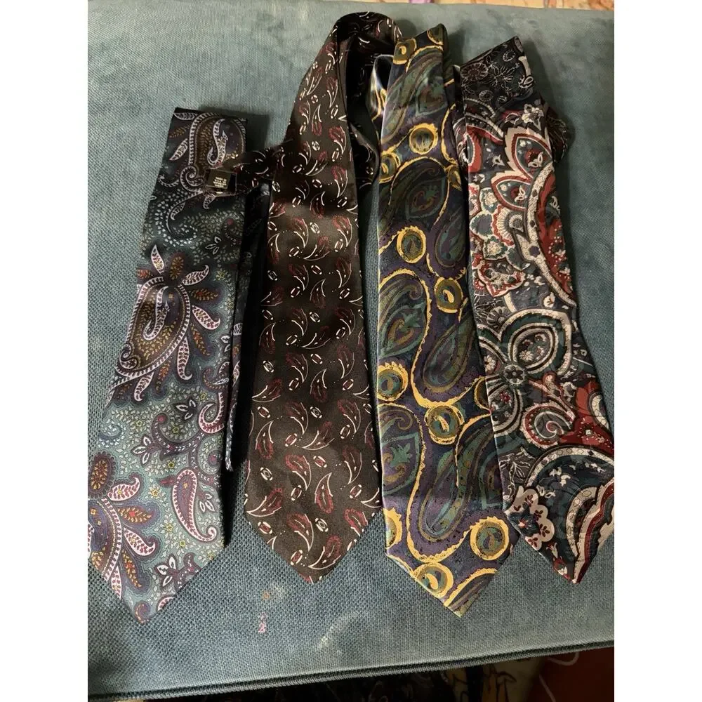 Vintage 100% Silk Poly Tie Bundle Lot Of 12 Italian Label Mix Paisley Colorful